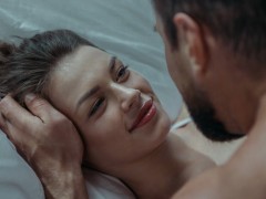 為什么女人喜歡大尺寸?粗陰莖更容易達(dá)到高潮嗎?